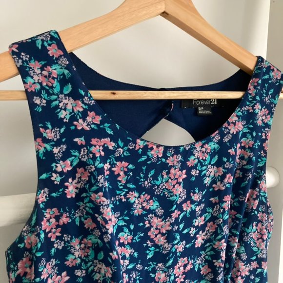 Adorable Blue Floral Sundress with Open Back Detail Sheer Overlay and Slip Small - Picture 2 of 6